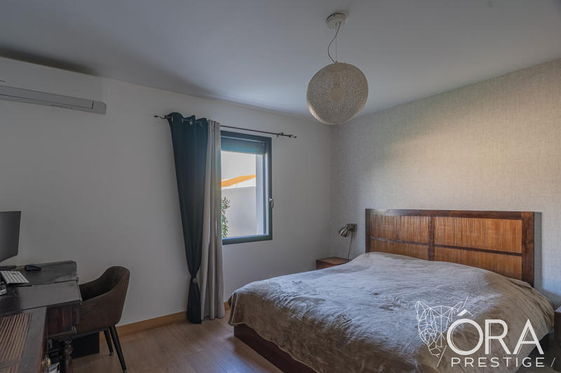 Villa - 179 m² - 6 pièces