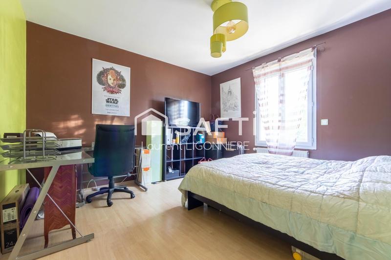 Maison - 180 m² - 7 pièces