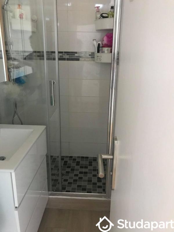 Chambre - 14 m² - 1 pièce