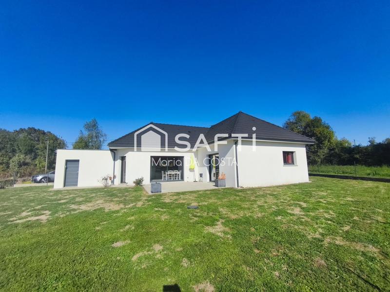 Maison - 102 m² - 4 pièces