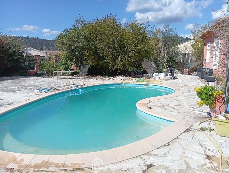 Villa - 130 m² - 4 pièces