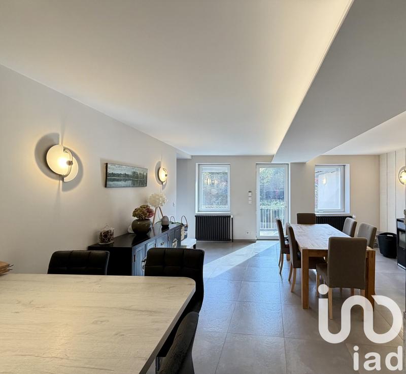 Maison - 272 m² - 5 pièces