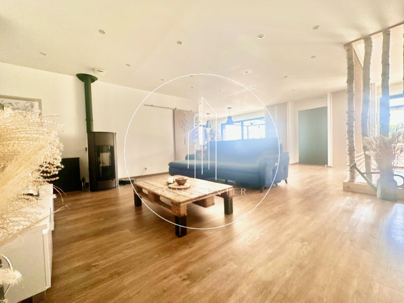 Villa - 190 m² - 7 pièces