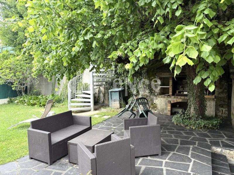 Propriété - 160 m² - 7 pièces