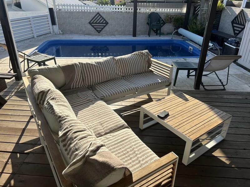 Maison - 163 m² - 8 pièces