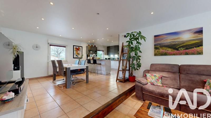 Maison - 108 m² - 4 pièces