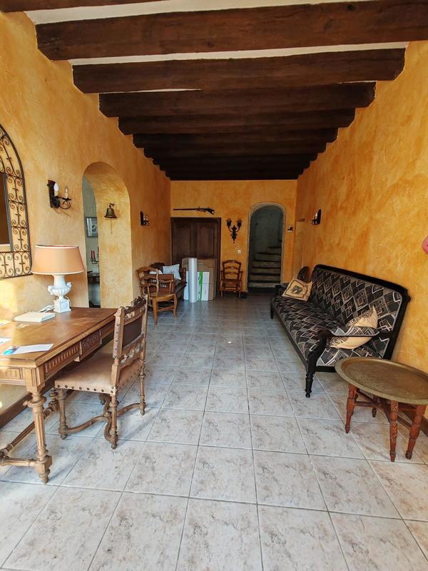 Maison - 210 m² - 7 pièces