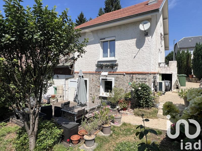 Maison - 136 m² - 5 pièces