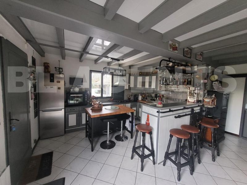 Maison ancienne - 100 m² - 5 pièces