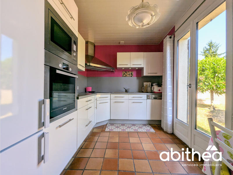 Maison - 85 m² - 4 pièces