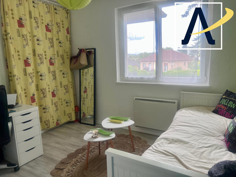 Maison - 101 m² - 5 pièces