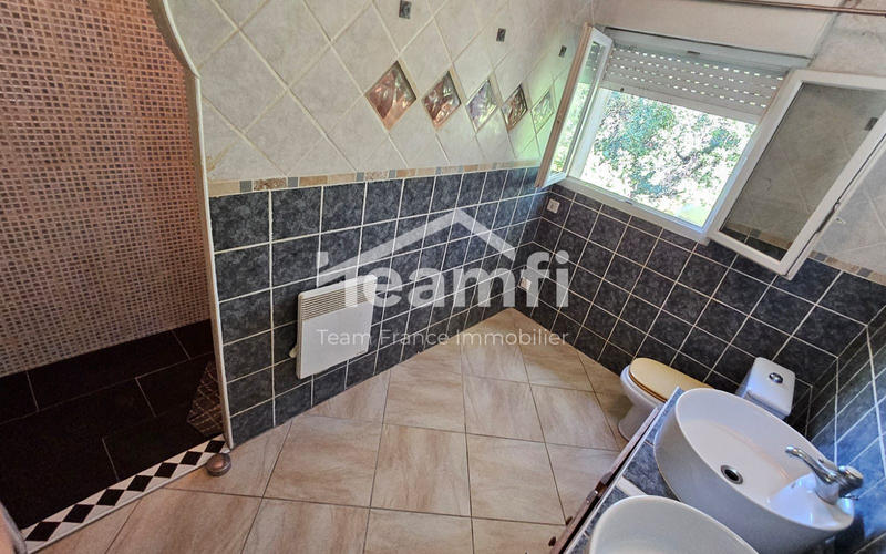 Villa - 157 m² - 6 pièces