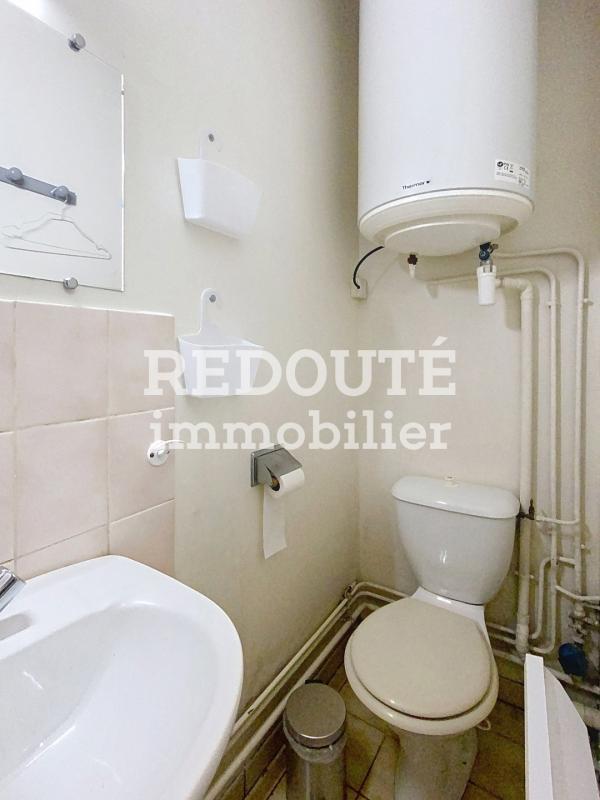 Studio - 50 m² - 1 pièce