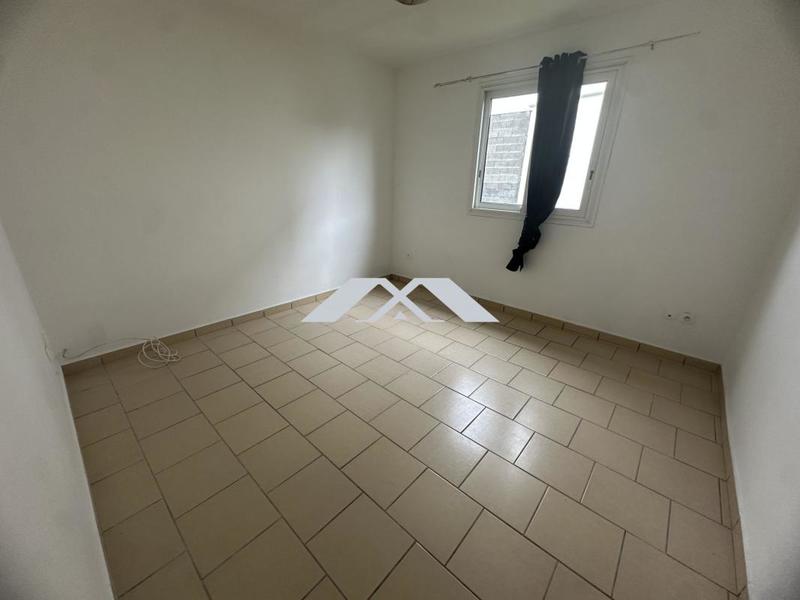 Maison traditionnelle - 93 m² - 4 pièces