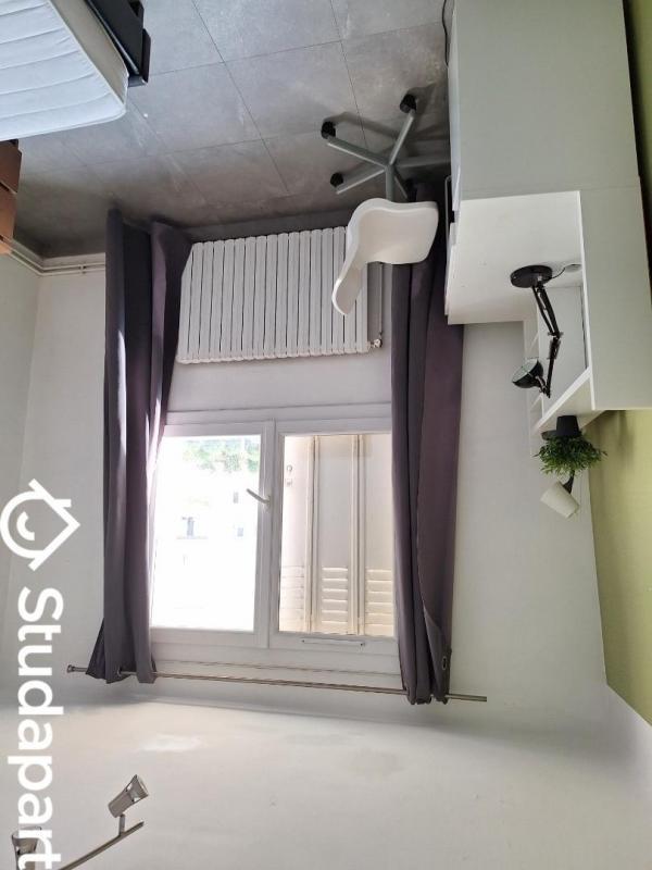 Chambre - 11 m² - 1 pièce