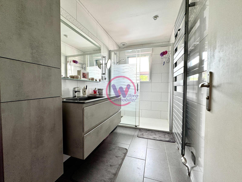 Maison - 124 m² - 5 pièces