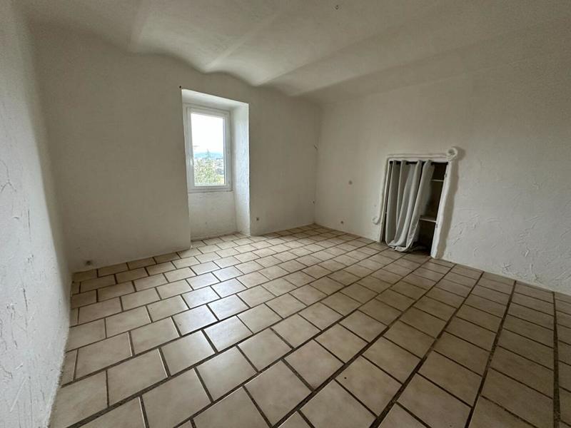 Maison - 172 m² - 6 pièces