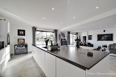 Maison - 168 m² - 5 pièces