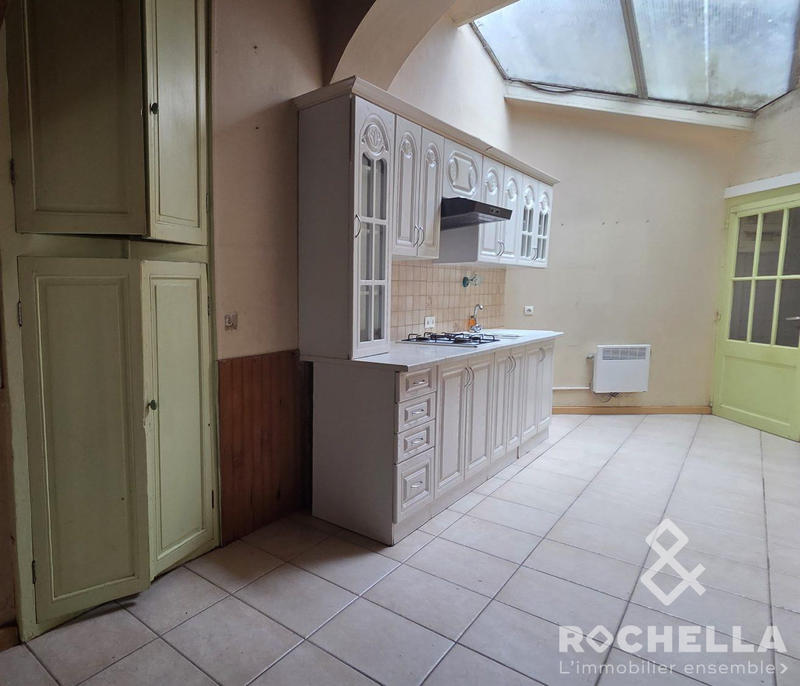 Maison ancienne - 227 m² - 9 pièces