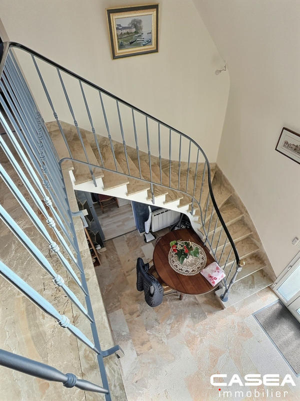 Maison ancienne - 130 m² - 6 pièces