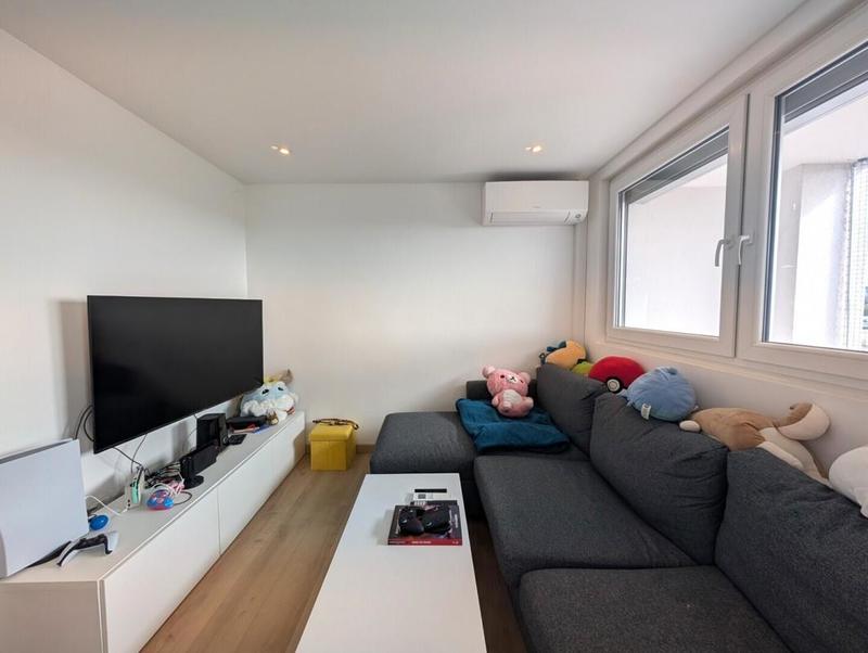 Appartement - 83 m² - 4 pièces