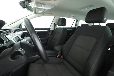 Volkswagen Passat Sw 1.4 Tsi Act BlueMotion Tech Confortline Dsg7 150 ch