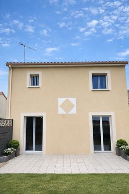 Maison - 86 m² - 4 pièces