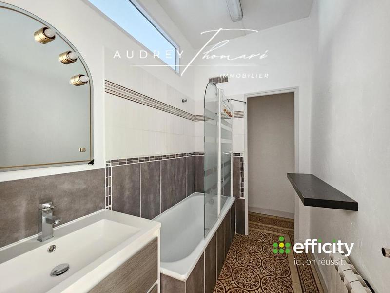 Maison - 145 m² - 6 pièces