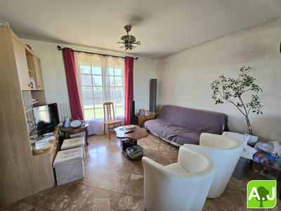 Maison traditionnelle - 113 m² - 5 pièces