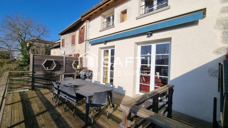 Maison - 103 m² - 7 pièces