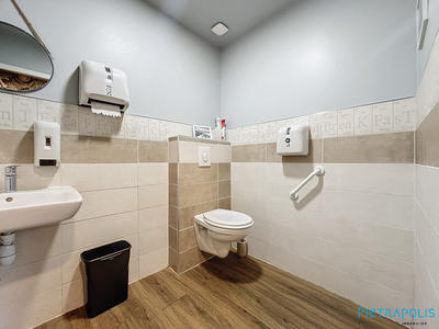 Fonds de commerce - 115 m²