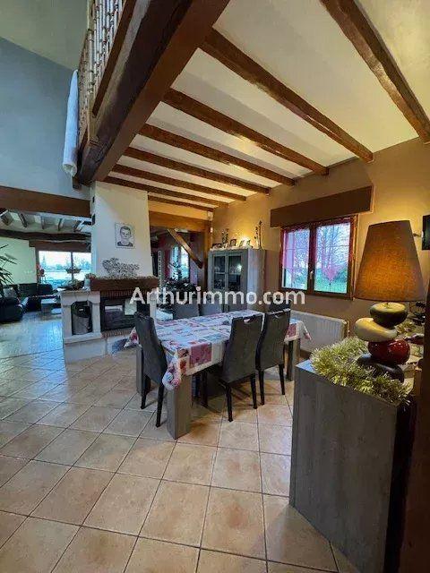 Maison - 151 m² - 6 pièces