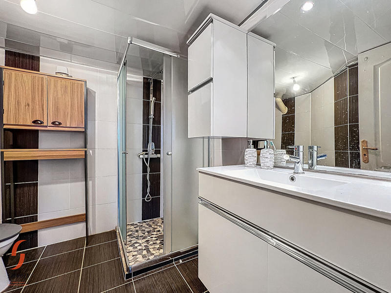 Maison - 94 m² - 4 pièces