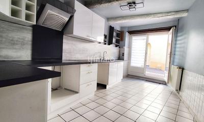 Maison - 136 m² - 5 pièces