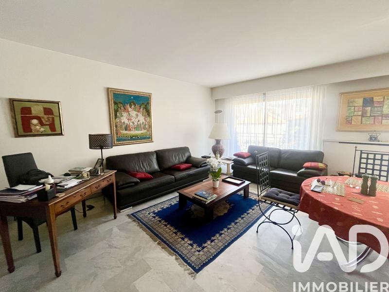 Appartement - 98 m² - 3 pièces