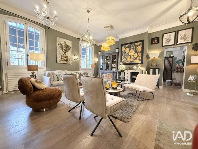 Local commercial - 109 m²