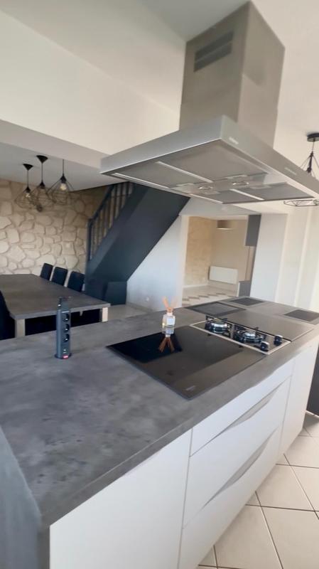 Maison - 91 m² - 5 pièces