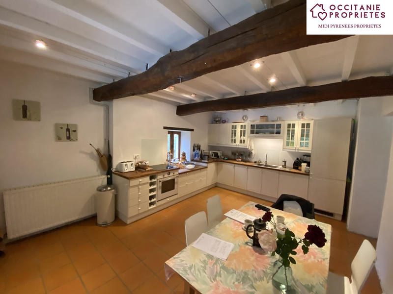 Maison - 163 m² - 5 pièces