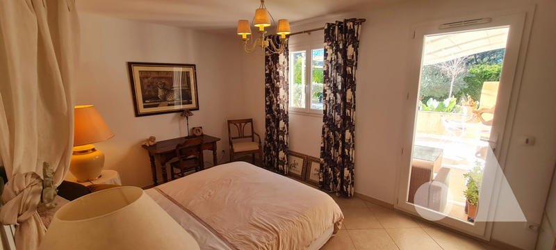 Maison - 159 m² - 5 pièces