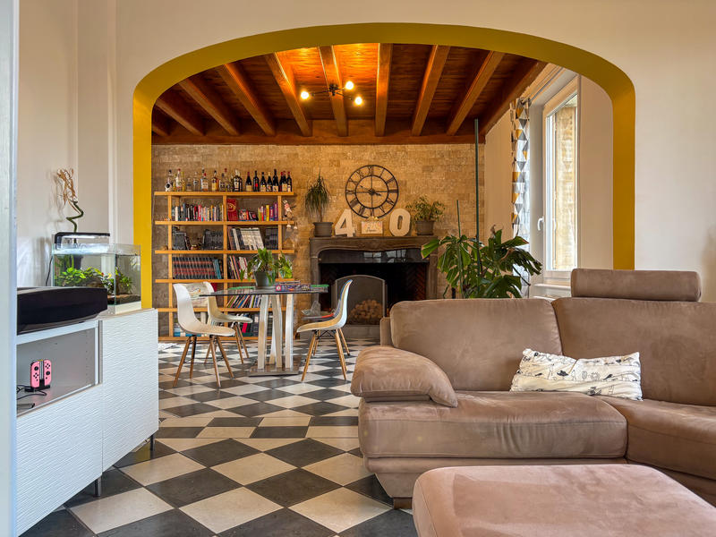 Propriété - 280 m² - 12 pièces