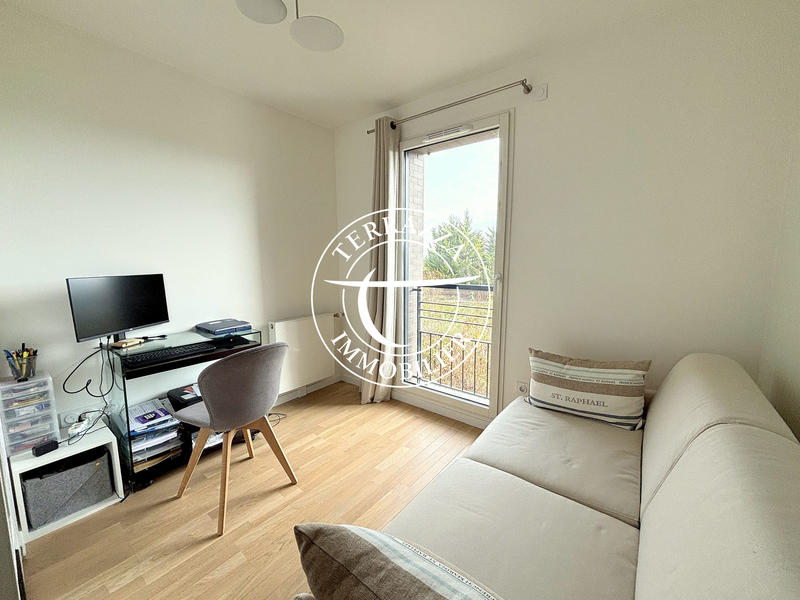 Maison - 96 m² - 5 pièces