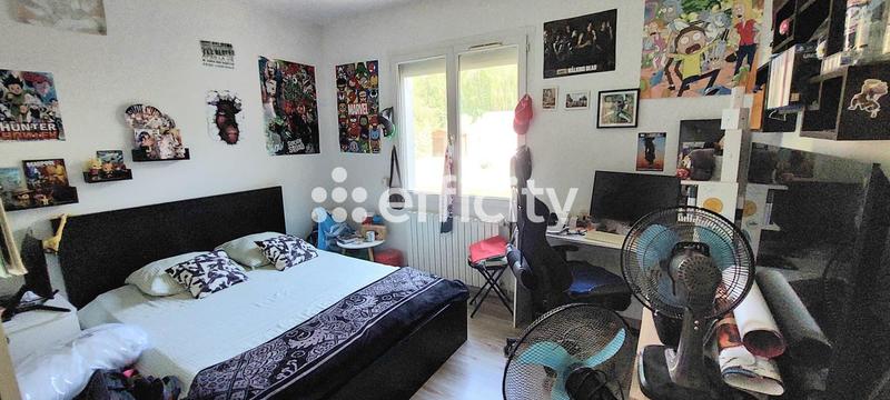 Villa - 180 m² - 7 pièces