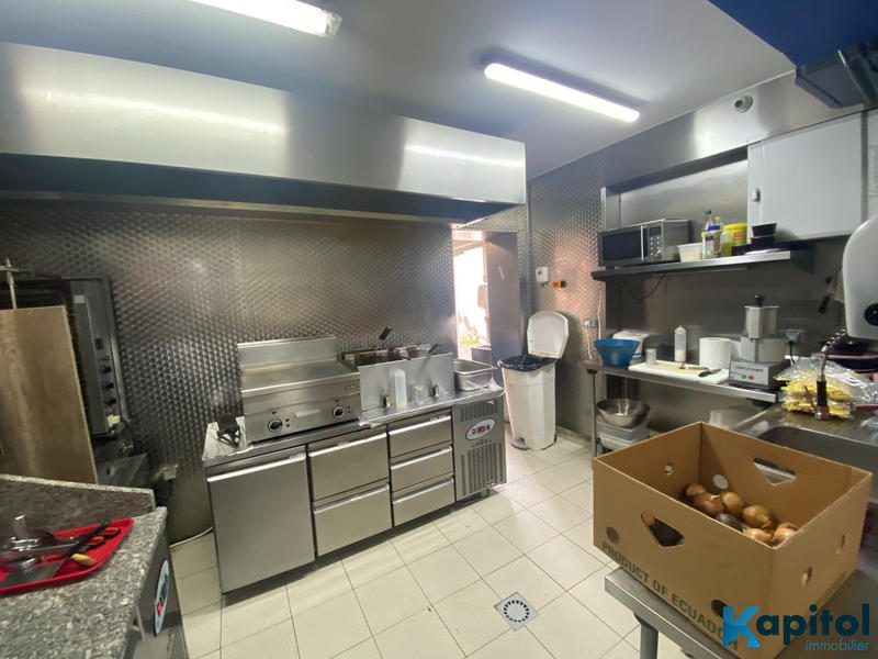 Local commercial - 64 m²