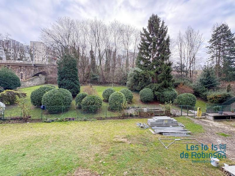 Appartement - 81 m² - 4 pièces