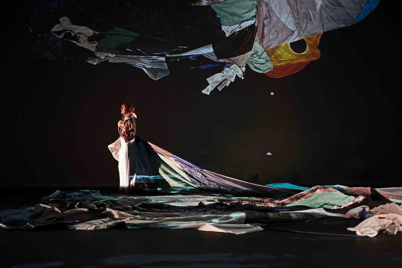 &quot;Alarm clocks...&quot; Robyn Orlin, Camille &amp; Phuphuma Love Minus