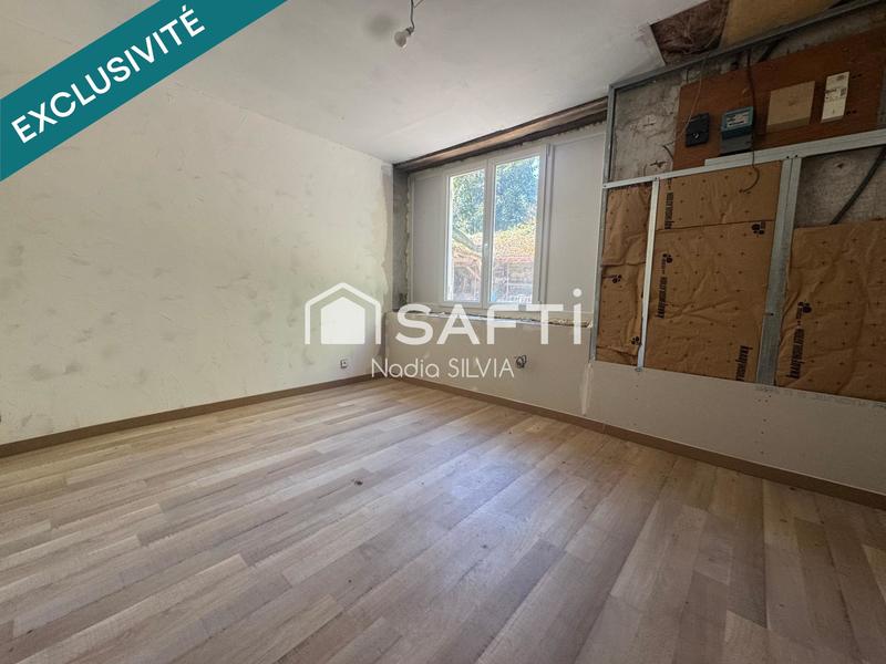 Maison de village - 190 m² - 9 pièces