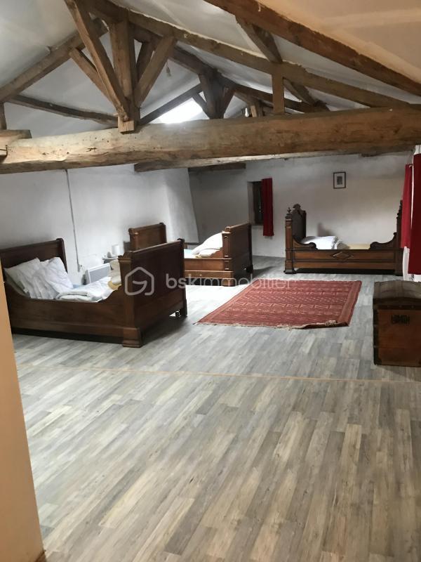 Maison ancienne - 266 m² - 8 pièces