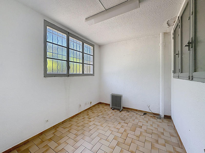 Maison - 180 m² - 6 pièces