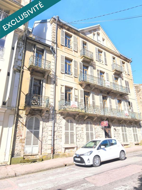 Local commercial - 1 080 m² - 34 pièces