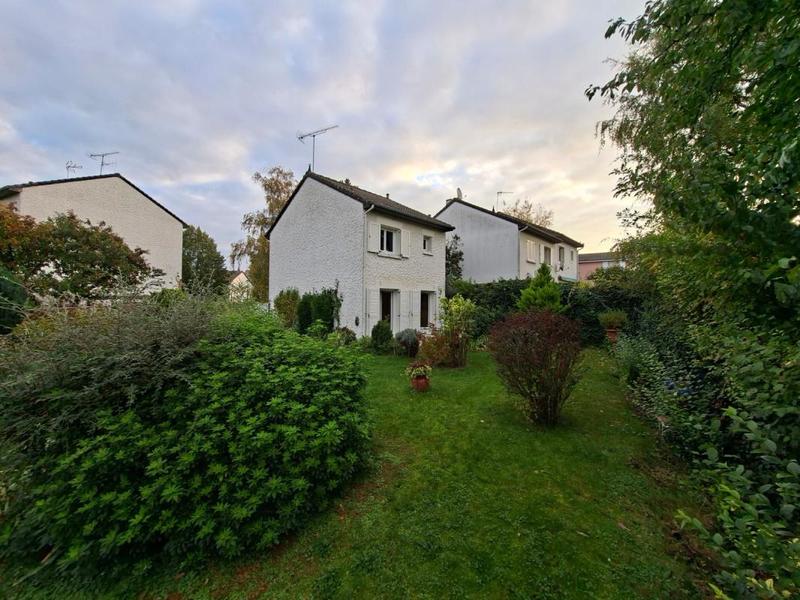 Maison - 64 m² - 3 pièces